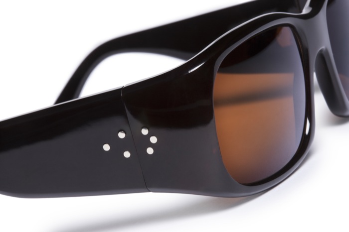 Modèle Safari en écaille noire